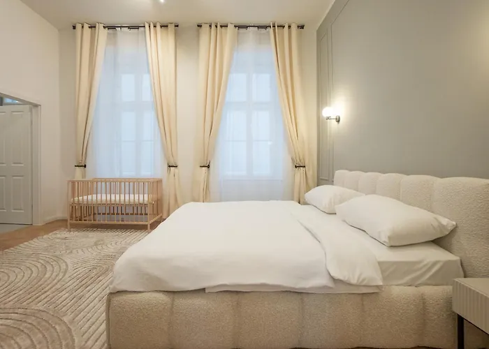 Stylish & Modern 90m2 Flat In Prime Location *